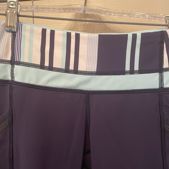 LULULEMON cropped navy leggings - Picture 2 of 7